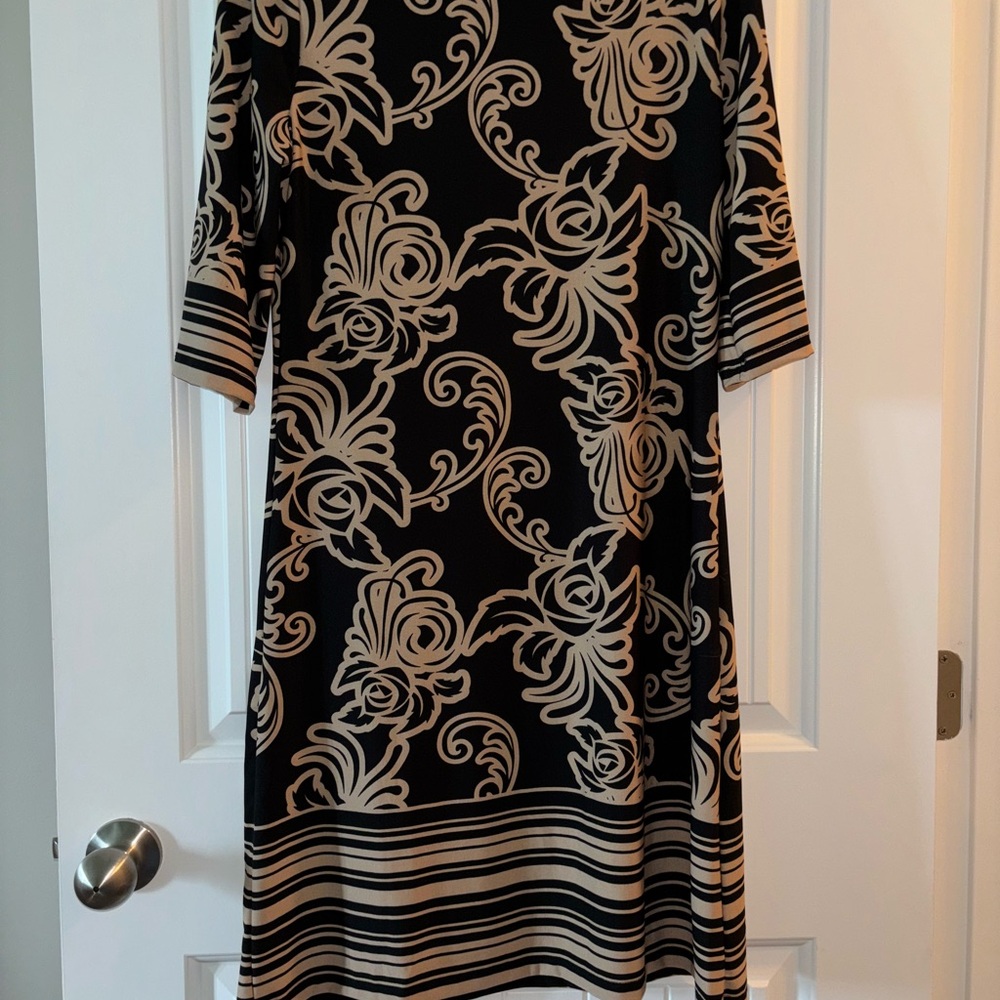 Haani Black and Tan Sheath Dress with 3/4 Sleeves